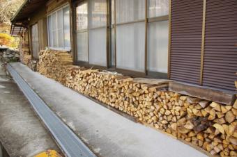 薪の準備も終わりました