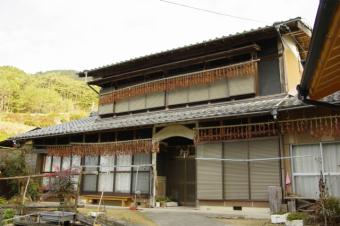 冬仕度 干し柿のすだれ